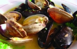 STEAMED-MUSSELS-CLAMS